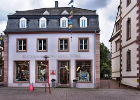 Ferienwohnungen Stadt Merzig Appartement Piatti und Appartement Bücherliebe